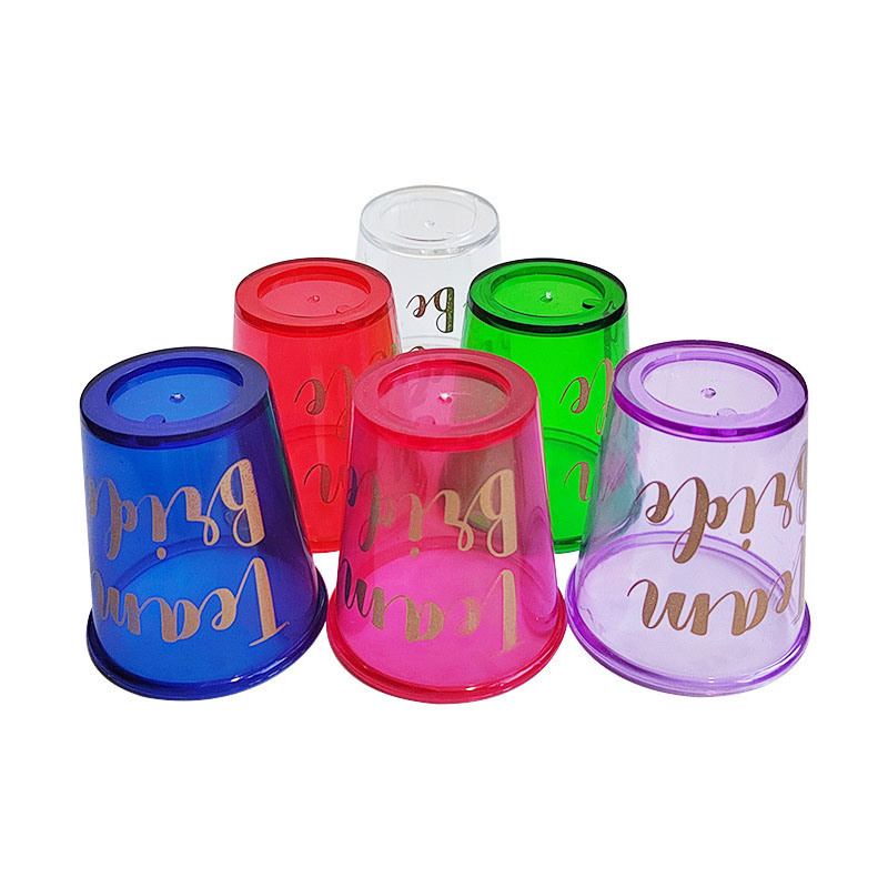 Plastic beker kralen ketting