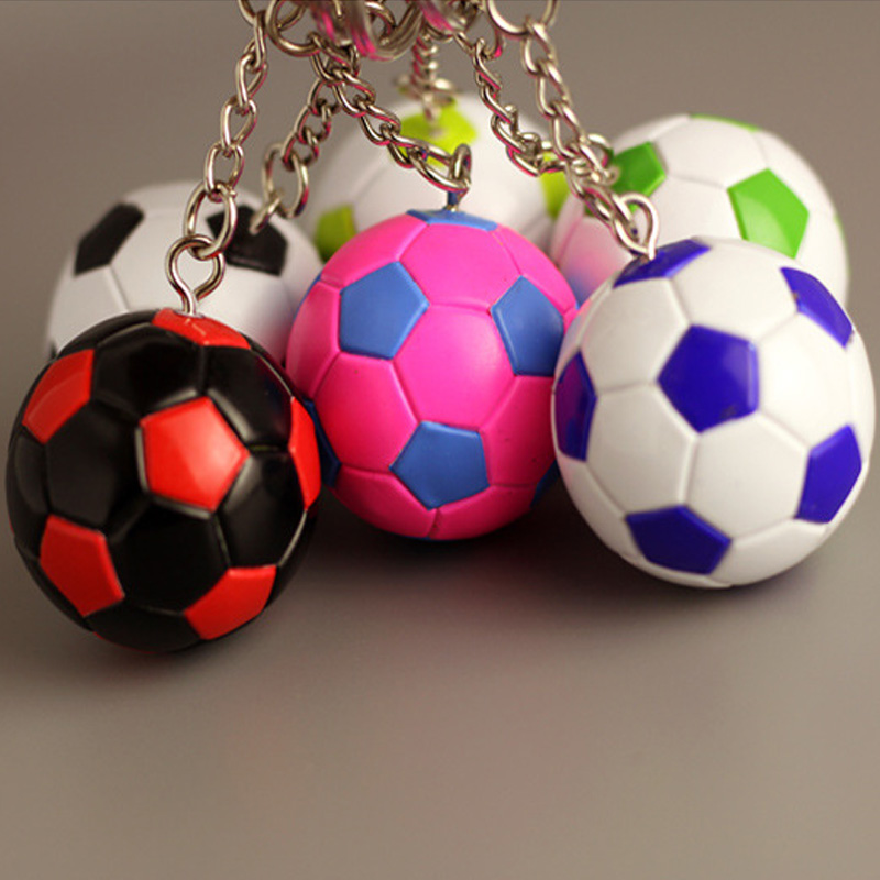 Plastic voetbalsleutelhanger